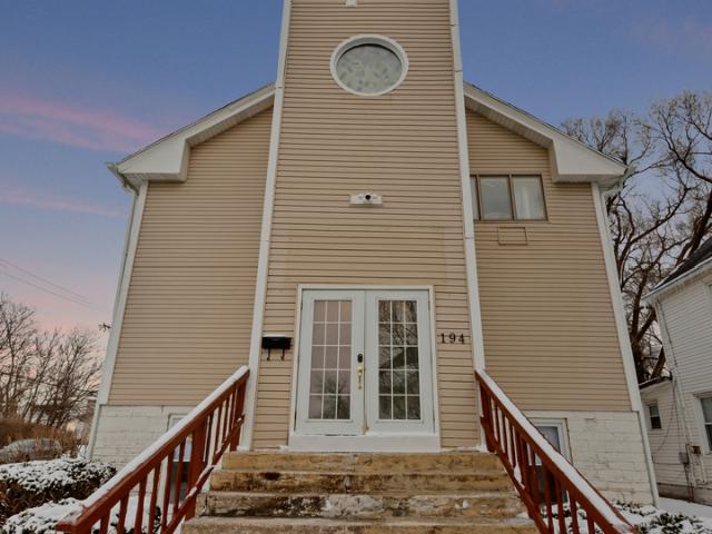 194 N Entrance Avenue