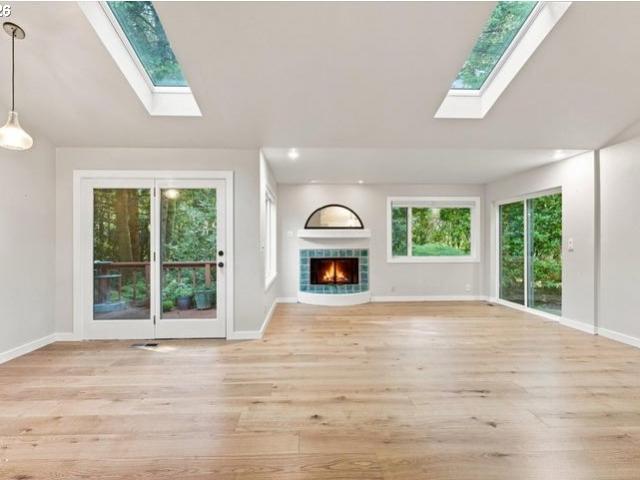 194 sw the pines dr