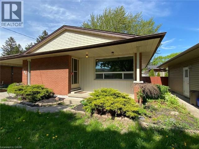 194 RIVER Road E Unit# Upper, Kitchener, Ontario, N2B2G8
