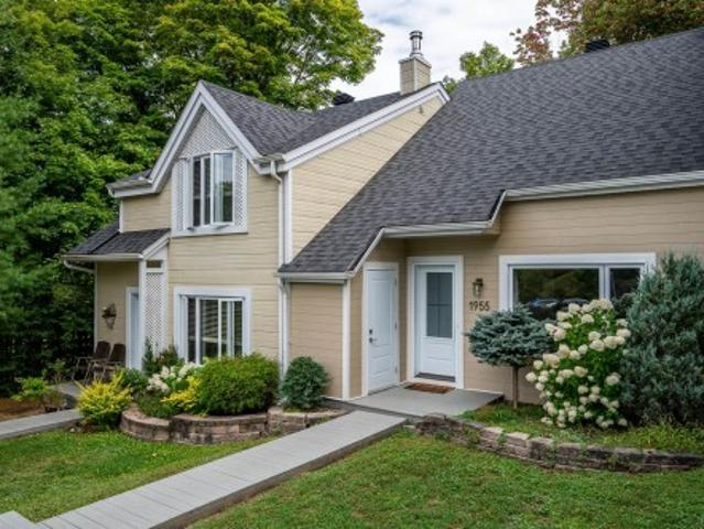 1955 Rue Du Skieur, Sainte Adèle, QC, J8B 2Y9 condo for sale | Listing ID 14570 | Royal LePage