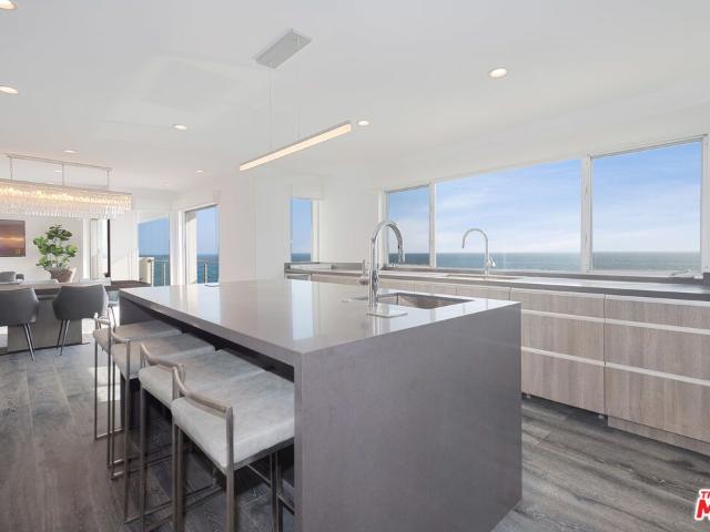 19562 Pacific Coast Hwy, Malibu, US, CA