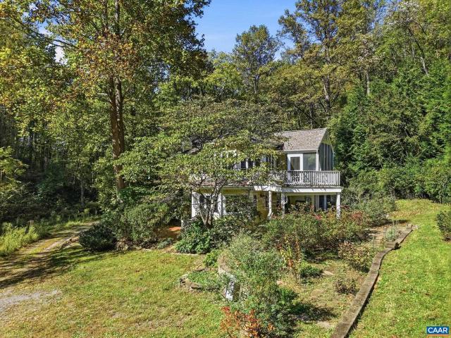 1956 Locust Hollow Rd