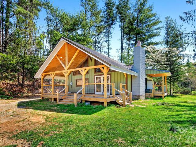 1959 Jacksontown Rd, Spruce Pine, NC 28777 | MLS #4372