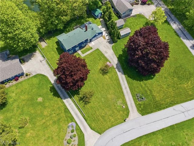 1950 Bridgeview Lane