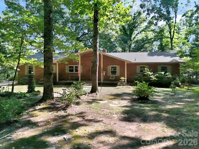 1950 Daisy Couch Road