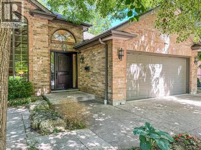 1950 Randolph Avenue, Windsor, ON, N9B 2W5 house for sale | Listing ID 26020 | Royal LePage