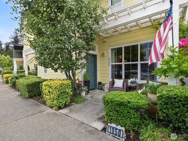 1950 18TH Avenue NE # 50A
