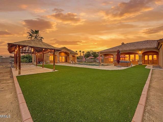 19516 W CORTO Lane