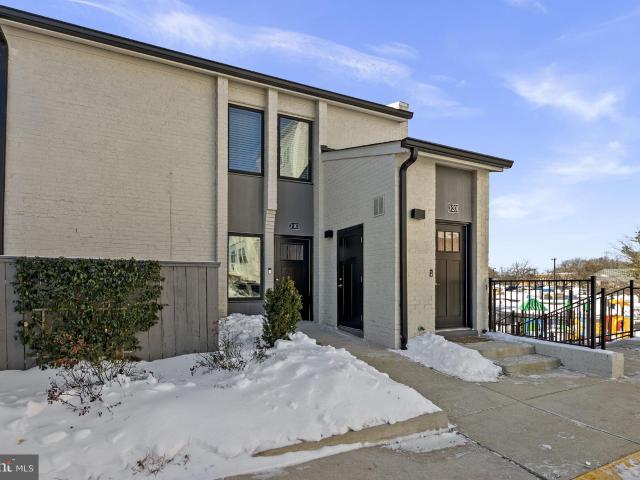19520 Village Walk Dr, Unit 3101, Montgomery Village, MD 20886 | MLS #MDMC2214