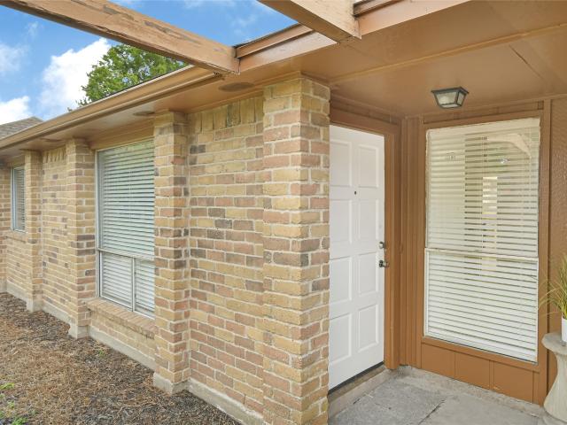 19527 Lazy Valley Drive