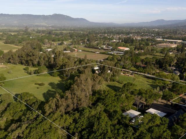 195 247 Fisher Ln, Sonoma, CA 95476 | MLS #326024