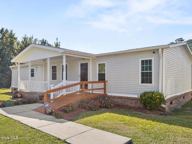 195 Calabash Road NW