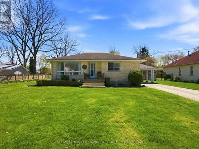 195 Bethany Street, North Middlesex Parkhill, ON, N0M 2K0 house for sale | Listing ID X13077 | Royal LePage
