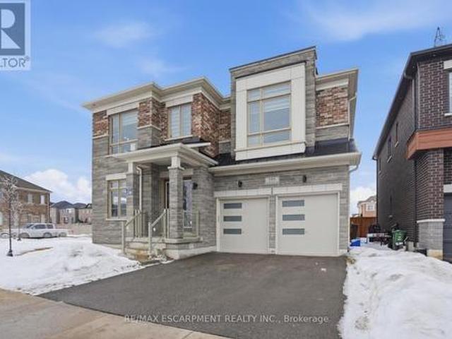 195 Granite Ridge Trail, Hamilton, ON, L8B 1Z1 house for sale | Listing ID X12806 | Royal LePage