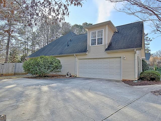 195 Ferncliff