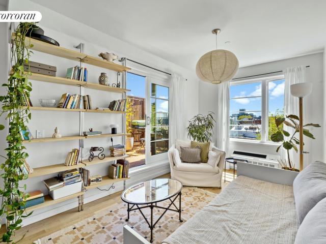 195 Hawthorne Street, Brooklyn, NY