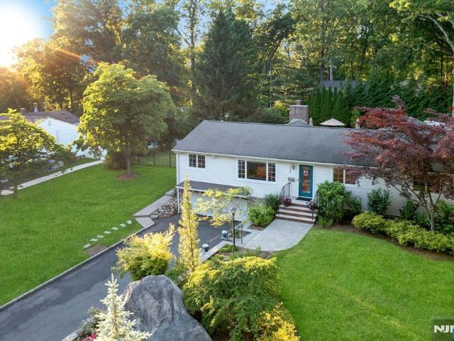 195 Overlook Place