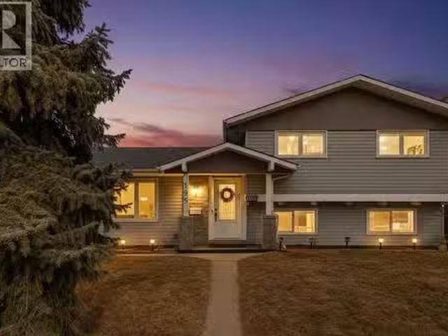 195 Lake Adams Crescent Se, Calgary, AB, T2J 3N2 house for s.