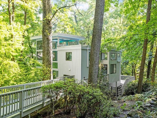 195 Marilyn Lane