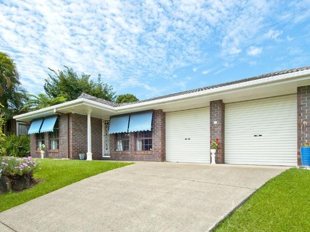 195 Mildura Drive, HELENSVALE, QLD 4212