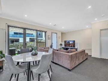 19/5 Nevertire St, Lawson ACT 2617 Townhouse For Rent | Domain