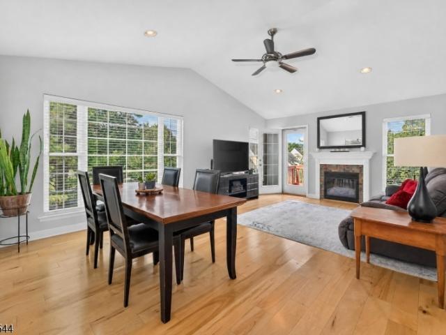 195 Teasel Court