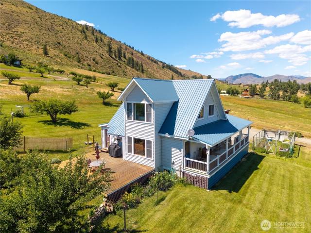 195 Twin Lakes Road