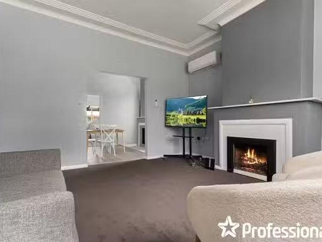 195B Havannah Street, Bathurst, NSW 2795