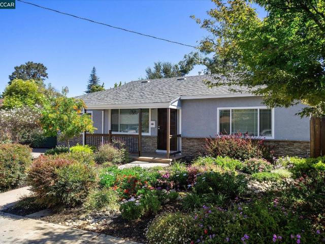 19656 San Miguel Ave