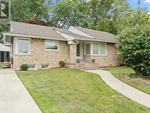 1965 Olive Road, Windsor, ON, N8T 1R4 house for sale | Listing ID 26023 | Royal LePage