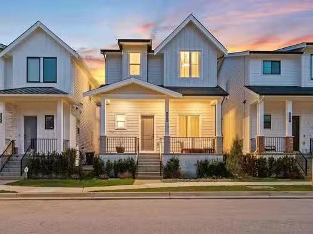 19666 75B Avenue, Langley, BC, V2Y 3T2 house for sale Listi.