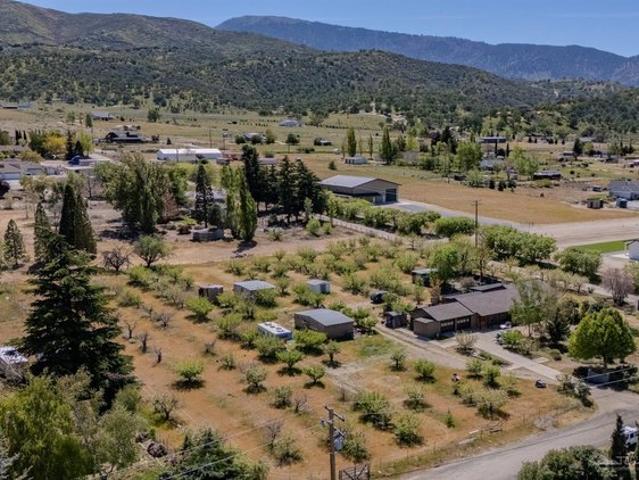 19670 Easy St, Tehachapi, CA 93561