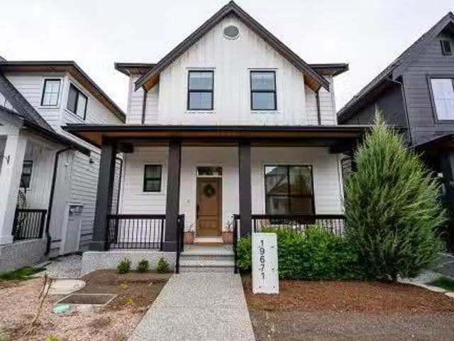 19671 76A Avenue, Langley, BC, V2Y 3V3 house for sale Listi.