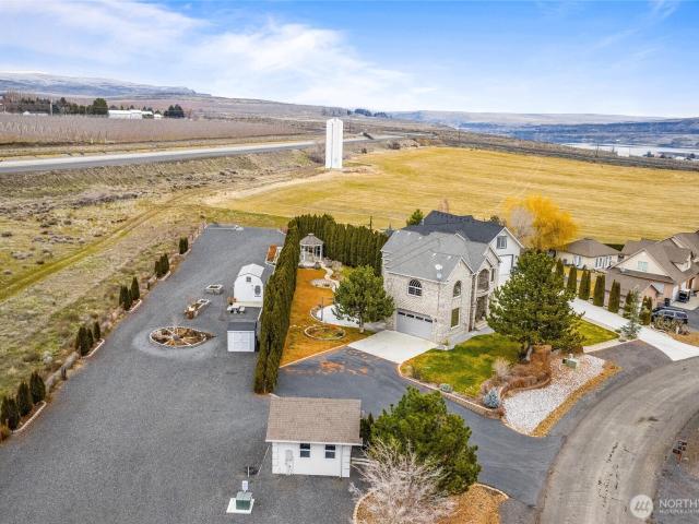 19678 Fairway Drive NW