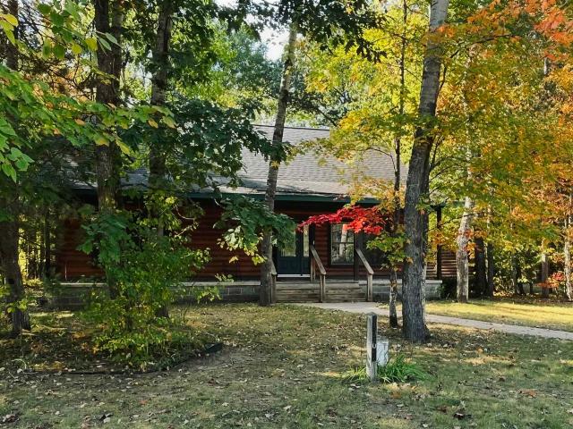 1967 NE Fairways Drive