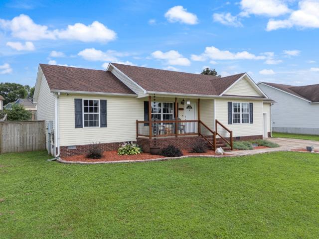 1967 Farmington Ct