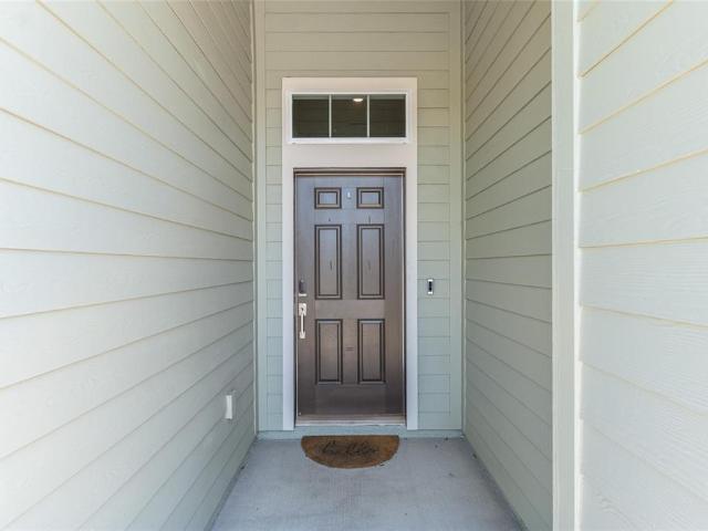 19692 SW 77th Loop, Dunnellon, FL 34432 | MLS #OM720545