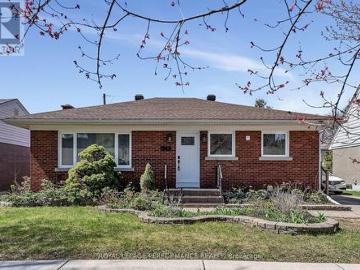 1960 Othello Avenue, Ottawa, ON, K1G 2A4 house for sale | Listing ID X13083 | Royal LePage