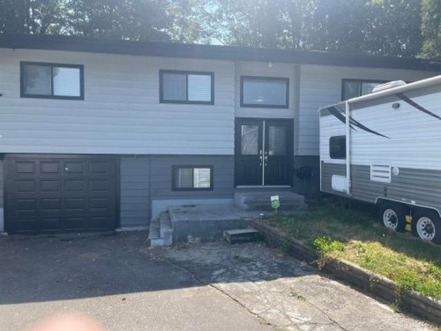 1960 Catalina Crescent, Abbotsford, BC, V2T 3W1 house for sale | Listing ID R3159 | Royal LePage