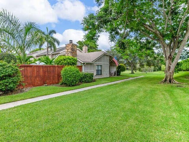 1960 Derby Trail, Wellington, FL