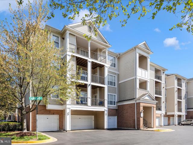 19620 Galway Bay Cir, Unit 103, Germantown, MD 20874 | MLS #MDMC2227