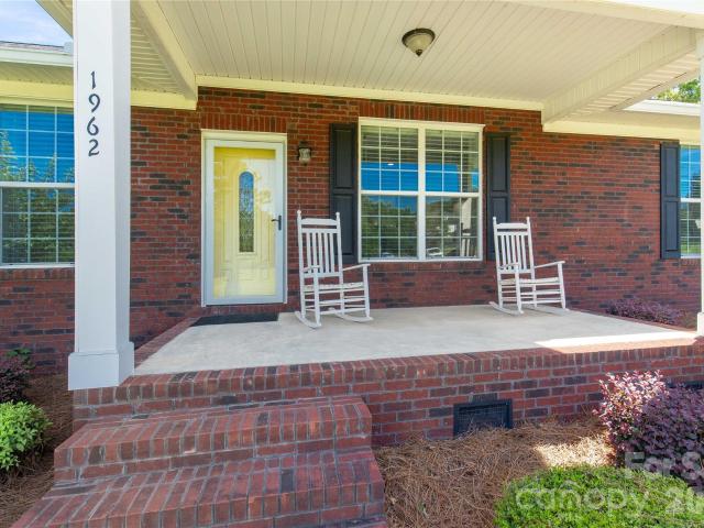 1962 Robin Drive