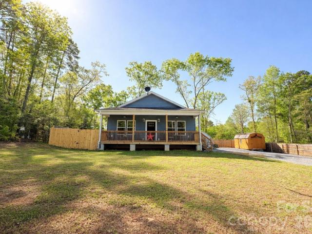 196 8th Ave, New London, NC 28127 | MLS #4367