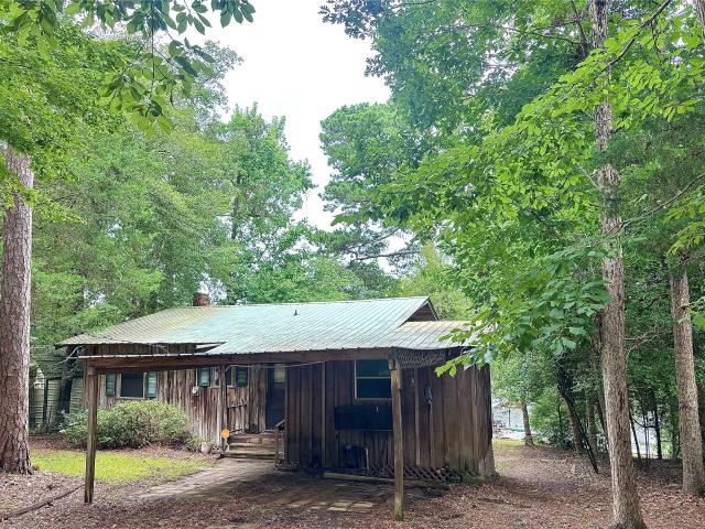 196 County Road 3218