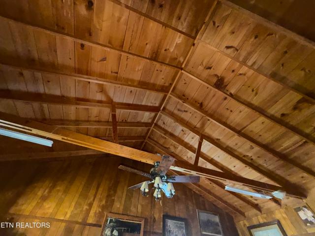 196 Bailey Hollow Rd