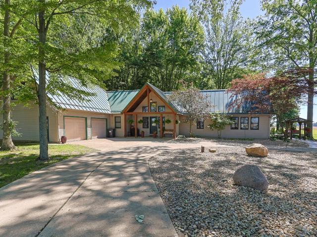 196 Greenwich East Townline Road