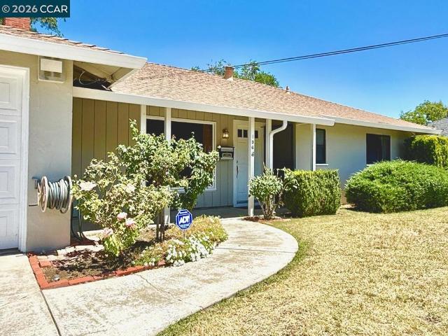 196 Doris Dr