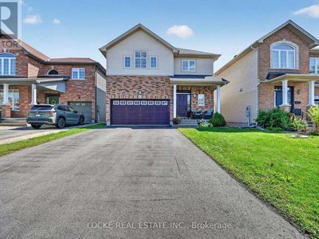 196 Felicity Crescent, Ottawa, ON, K1W 0C2 house for sale | Listing ID X13743 | Royal LePage
