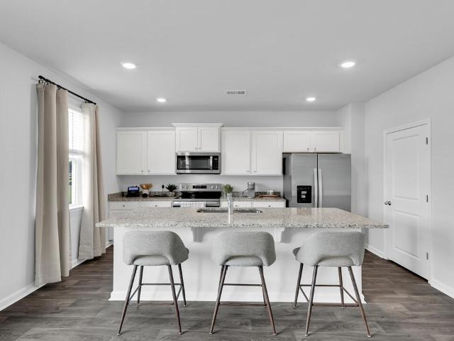 196 Fuller Road