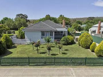 196 High Street, Heathcote, VIC 3523